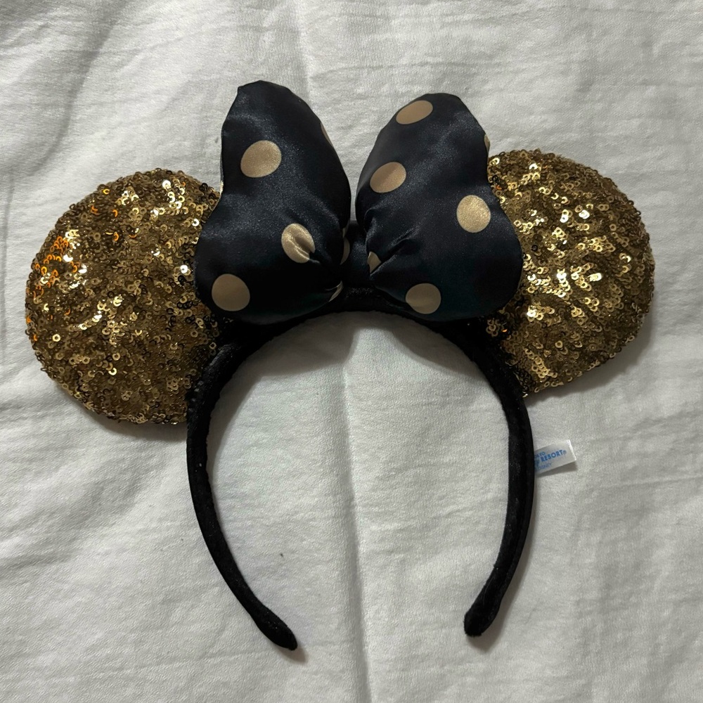NWOT Tokyo Disney Minnie Mouse Ears Black Gold Sequins Headband